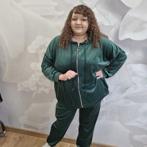 Dres Tolek Plus Size – welurowy komplet w 3 kolorach - obrazek 6